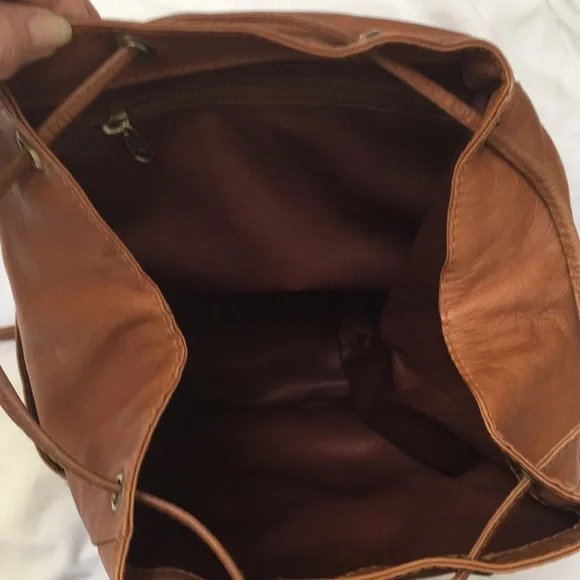 Unisex Leather Backpack - Picture 6 of 16